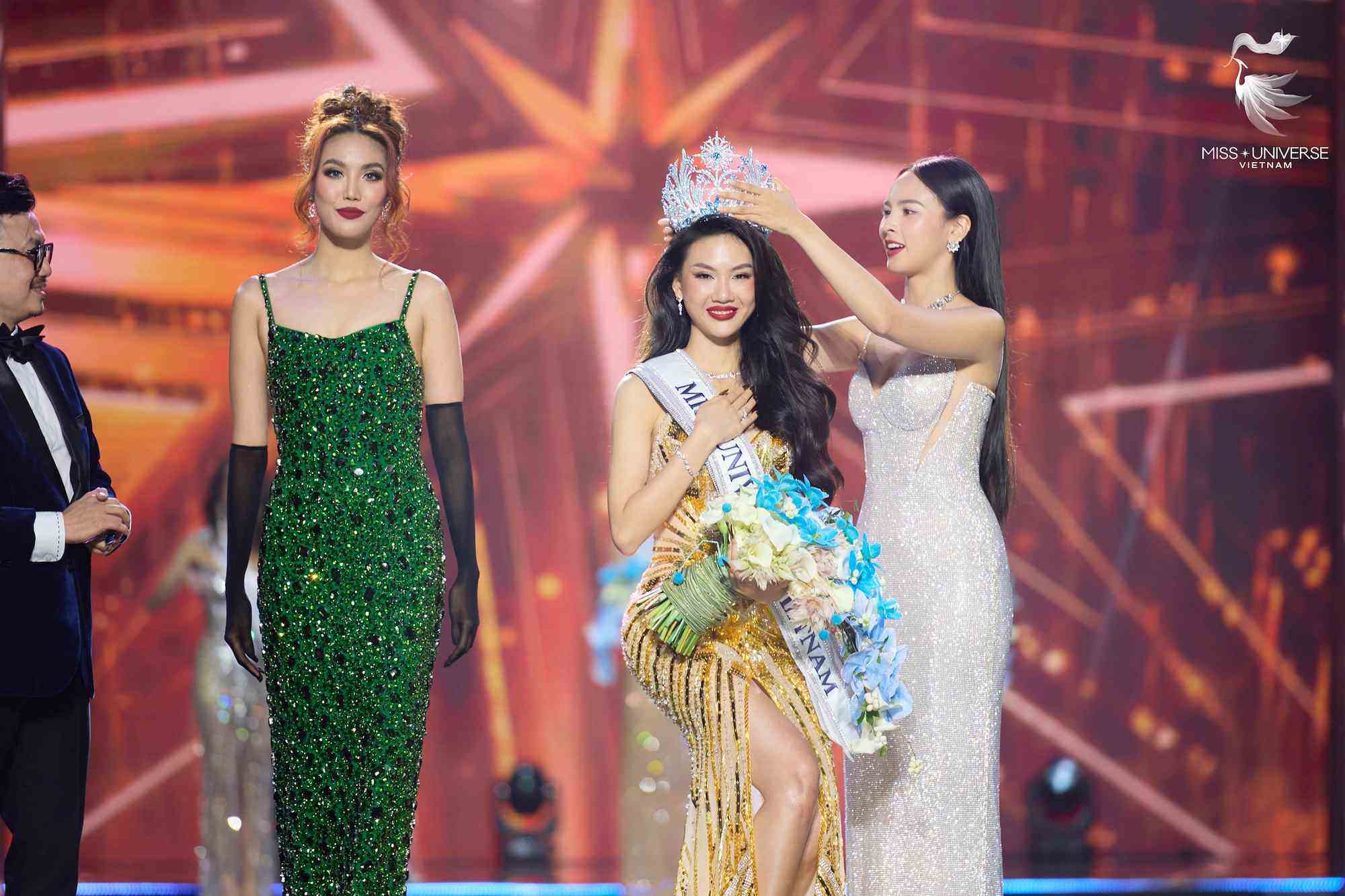 Văn hoá - Tân hoa hậu lộ ảnh nghi dùng chất kích thích, phía Miss Universe Vietnam nói gì?