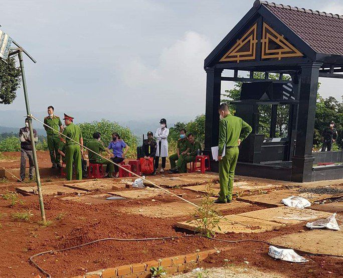 Xã hội - Tin tức 24h qua: Nữ nhân viên nhà bếp bỏ thuốc sâu vào thức ăn của học sinh khai gì? (Hình 3).