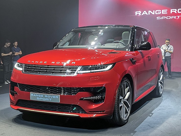 Không nên bỏ lỡ - JLR triệu hồi dòng xe Range Rover Sport