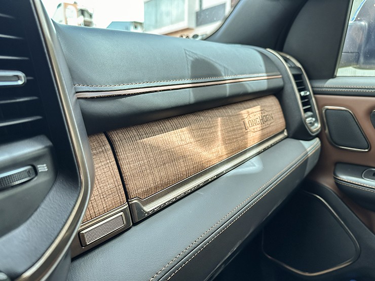 Công nghệ - Trải nghiệm xe RAM 1500 phiên bản Longhorn, chú ngựa chiến miền Viễn Tây (Hình 9).