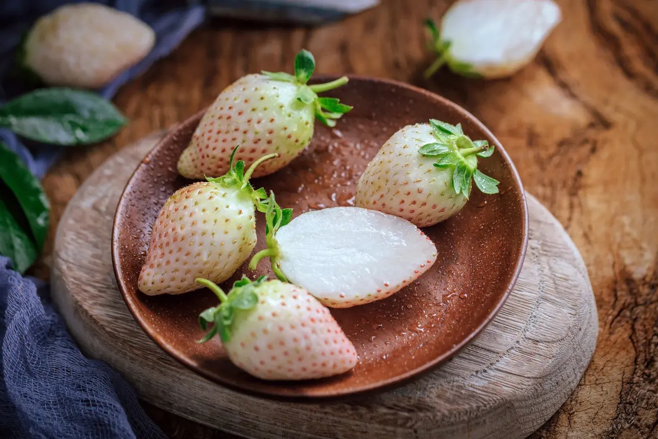 Đời sống - 10 loại trái cây đắt nhất thế giới, có tiền chưa chắc mua được (Hình 2).