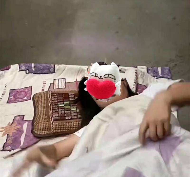 Đời sống - Mãi không có người yêu, cô gái 28 tuổi bị bố mẹ đuổi ra khỏi nhà (Hình 2).