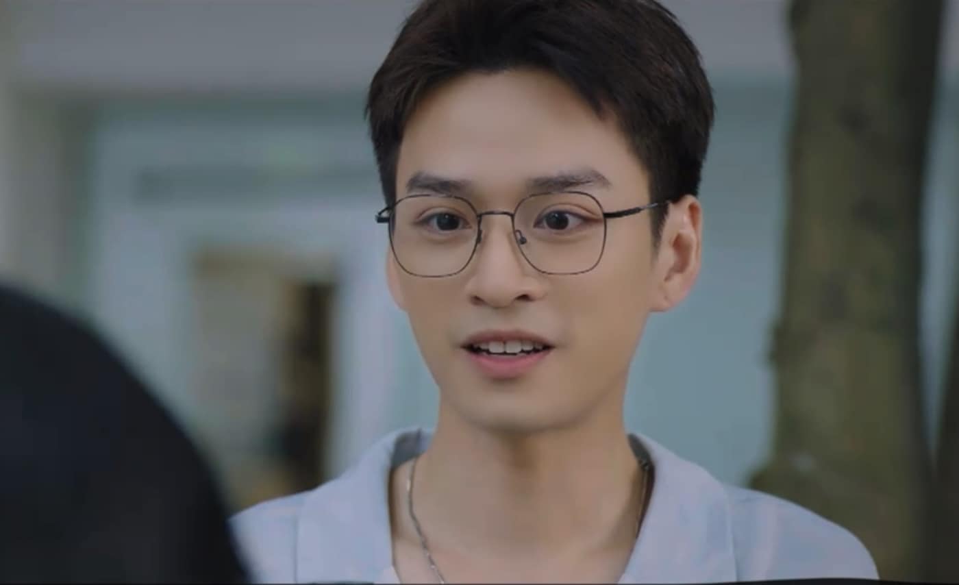 Giải trí - 'Gã trai đểu' trên phim VTV ngoài đời là nam thần của nhiều cô gái (Hình 2).