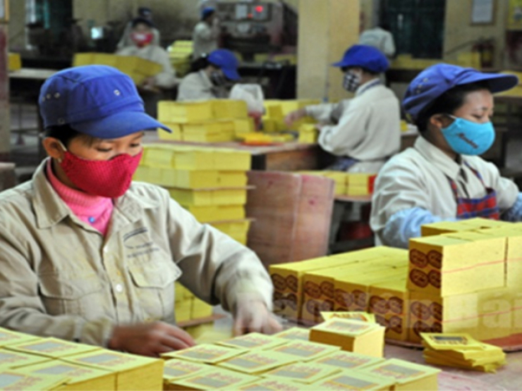 Doanh nghiệp bán vàng mã duy nhất trên sàn bị xử phạt- Ảnh 2. Lãi kỷ lục, một công ty vàng mã duy nhất trên sàn chứng khoán trả cổ tức 'khủng'