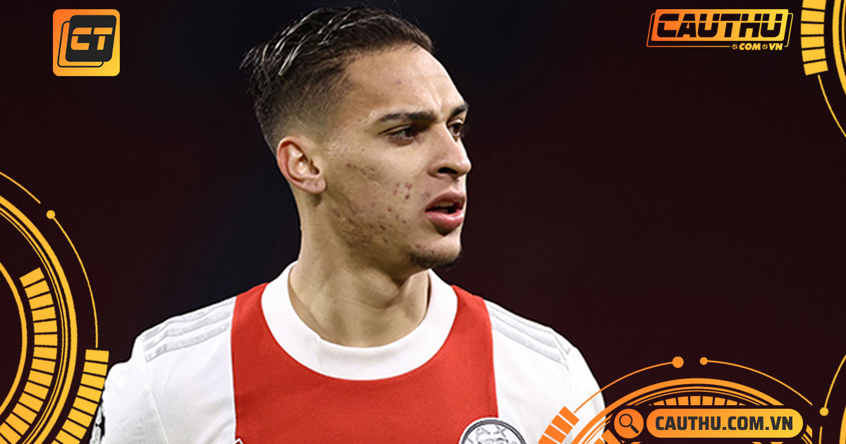 B&oacute;ng đ&aacute; Anh - Ronaldo đi, Man United sẽ để &aacute;o số 7 cho Antony