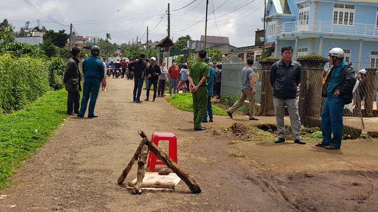 An ninh - Hình sự - Lâm Đồng: Điều tra nguyên nhân 2 chị em ruột tử vong với nhiều vết chém