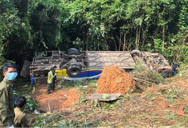 An ninh - Hình sự - Kon Tum: Khởi tố tài xế gây tai nạn giao thông khiến 6 người chết, nhiều người bị thương