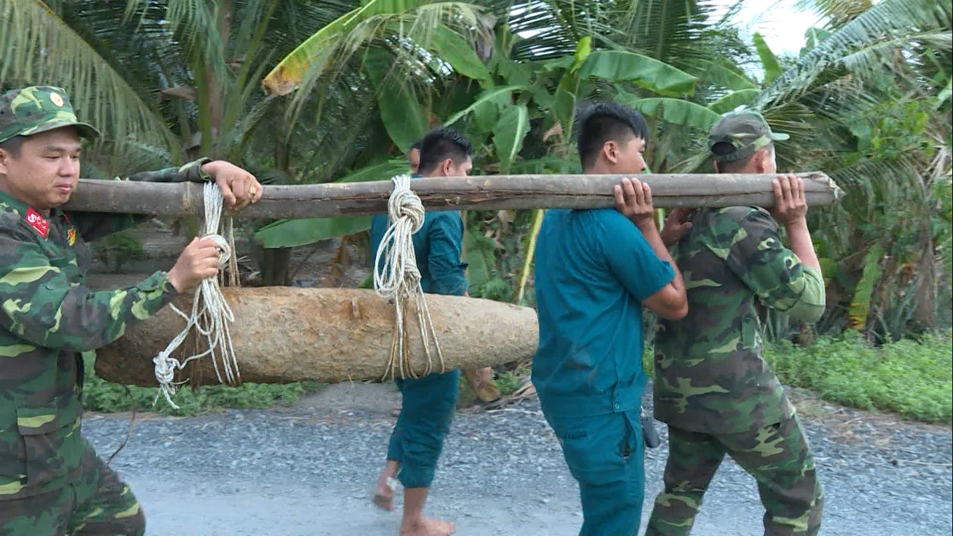 Phát hiện quả bom 150kg ở Vĩnh Long