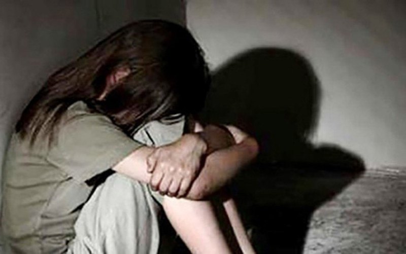 An ninh - Hình sự - Làm “chuyện người lớn” với bé gái 13 tuổi, nam thanh niên bị khởi tố