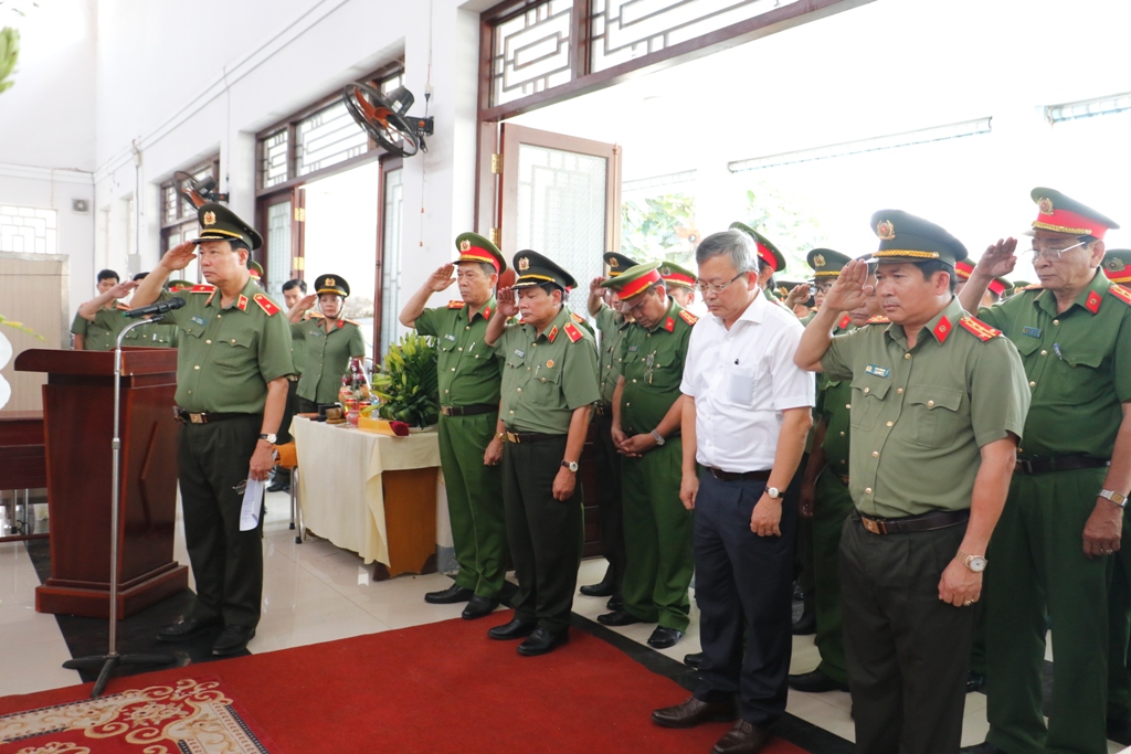 An ninh - Hình sự - Tổ chức truy điệu Cảnh sát khu vực ở Cần Thơ hy sinh vào chiều 30 Tết