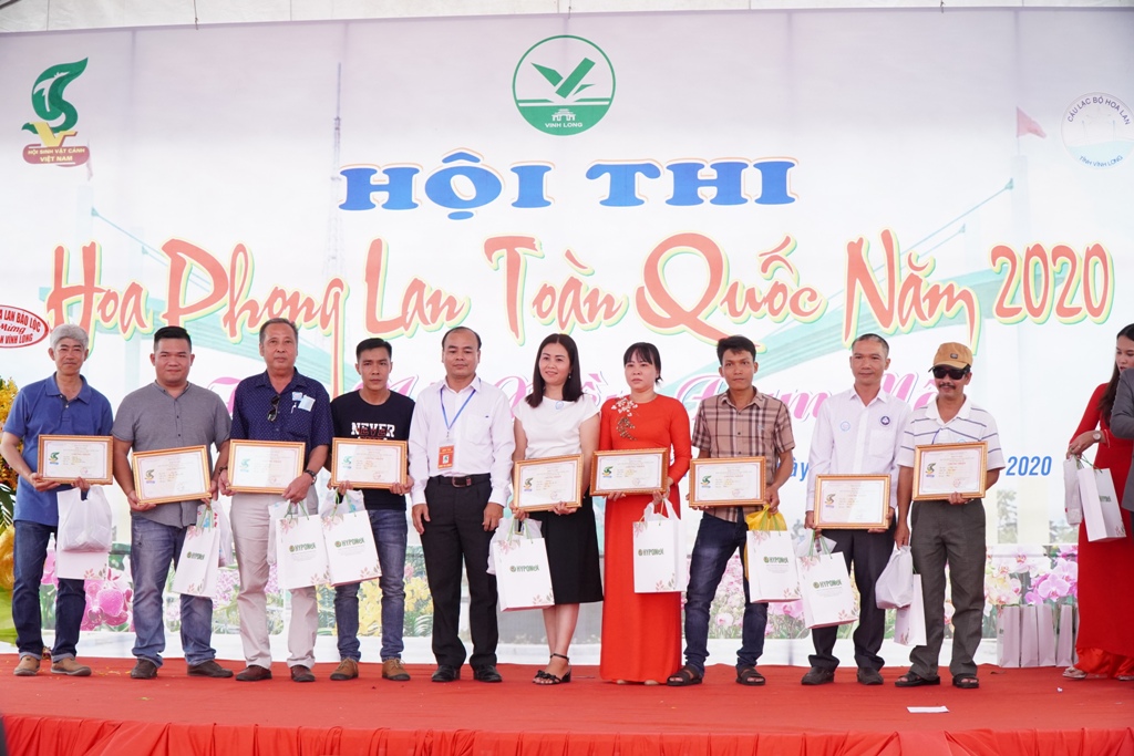 Tin nhanh - 1.000 tác phẩm tham dự hội thi hoa phong lan toàn quốc năm 2020