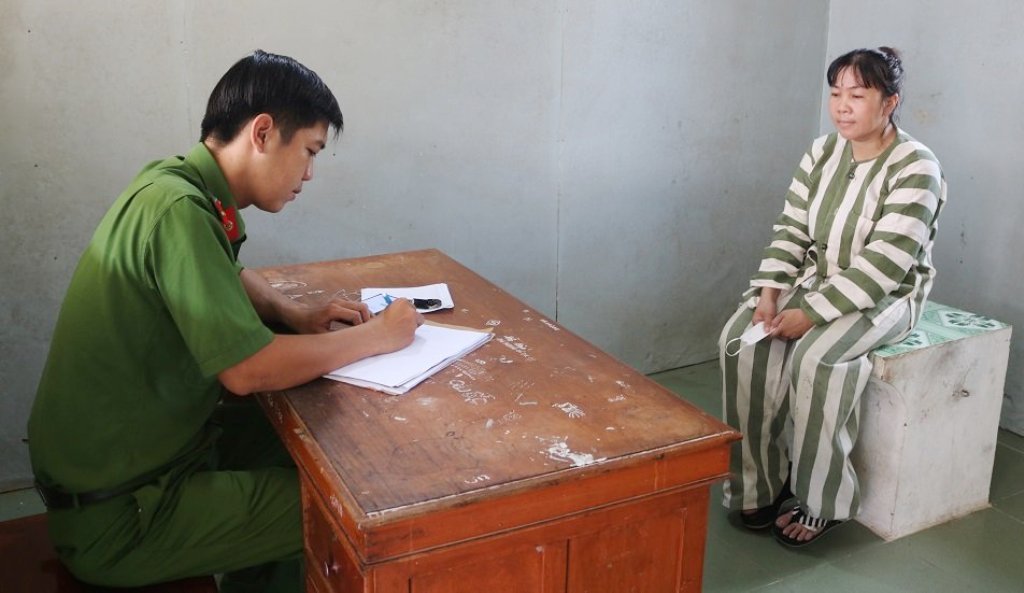 An ninh - Hình sự - Trà Vinh: Bắt tạm giam đối tượng chứa mại dâm