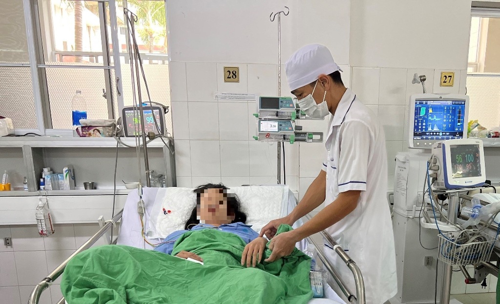 Sức khỏe - Cứu bệnh nhân sốt xuất huyết biến chứng nguy kịch nhờ kỹ thuật ECMO (Hình 3).