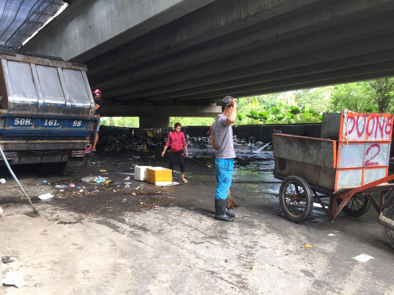 Môi trường - Tp.Cần Thơ: Khổ vì… rác thải (Hình 2).