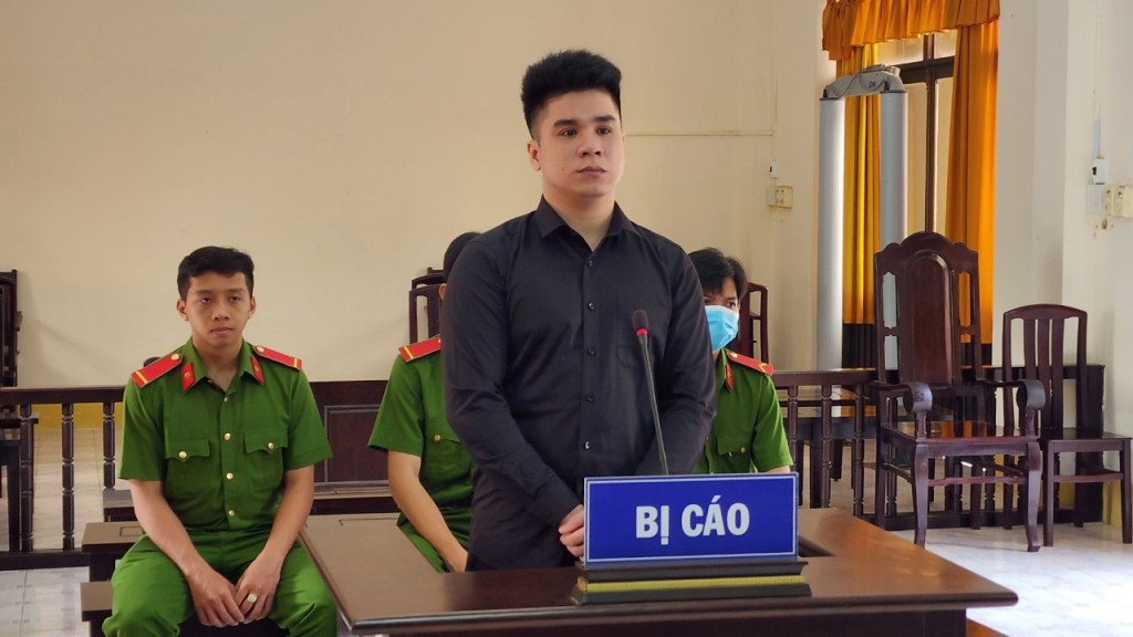 An ninh - Hình sự - Kiên Giang: Án 13 năm tù cho nam thanh niên 17 lần bán ma túy