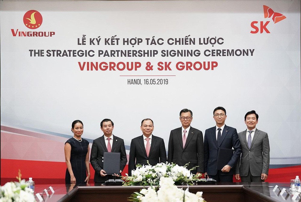 Tài chính - Ngân hàng - SK Group chi 1 tỷ USD, chính thức trở thành cổ đông lớn của Vingroup