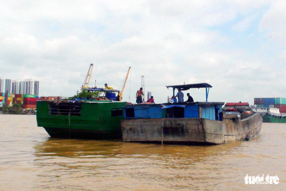 Tin nhanh - Cuộc rượt đuổi và phát súng chỉ thiên tóm gọn nhóm 'cát tặc' liều lĩnh trên sông Đồng Nai