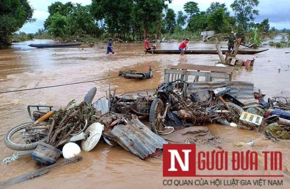 ... đổ nát là những gì còn lại sau thảm họa mang tên Attapeu.