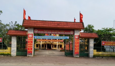 Tin nhanh - Bán đất, thu chi sai hàng chục tỷ đồng, chủ tịch HĐND xã Thạch Bằng bị cách chức (Hình 2).