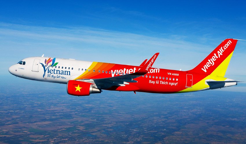 Xã hội - Vietjet Air bị phạt 40 triệu đồng vì để người mẫu mặc bikini lên máy bay