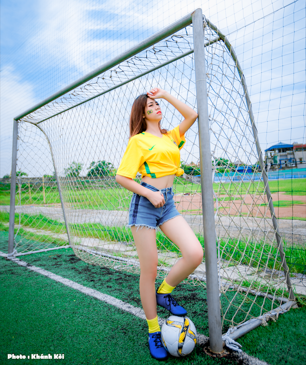 Hot girl Nam Định nóng bỏng bên sân cỏ hưởng ứng World Cup 2018 (Hình 5).