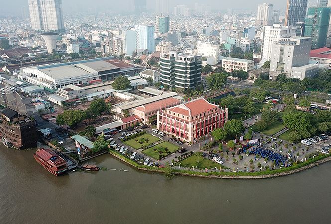 Tin nhanh - Quy hoạch cảng Nhà Rồng, di dời 10 bến cảng trên sông Sài Gòn