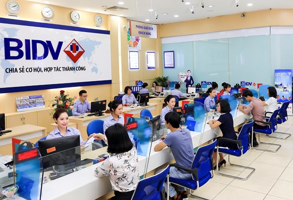 Tài chính - Ngân hàng - Phó Thống đốc NHNN: Lợi nhuận ngân hàng BIDV, Vietcombank, Vietinbank và Agribank phải giảm 40%