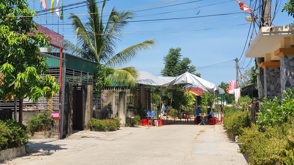 An ninh - Hình sự - Truy tìm nguyên nhân người đàn ông ở Hà Tĩnh chết bất thường, dao ghim trên ngực