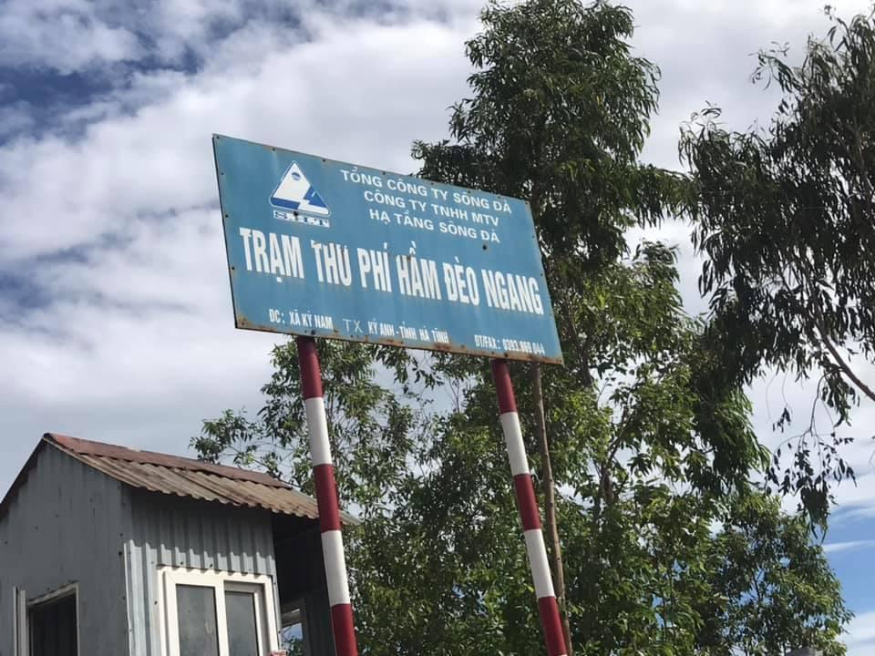 Tin nhanh - Hà Tĩnh: Tháo dỡ trạm thu phí Đèo Ngang (Hình 2).