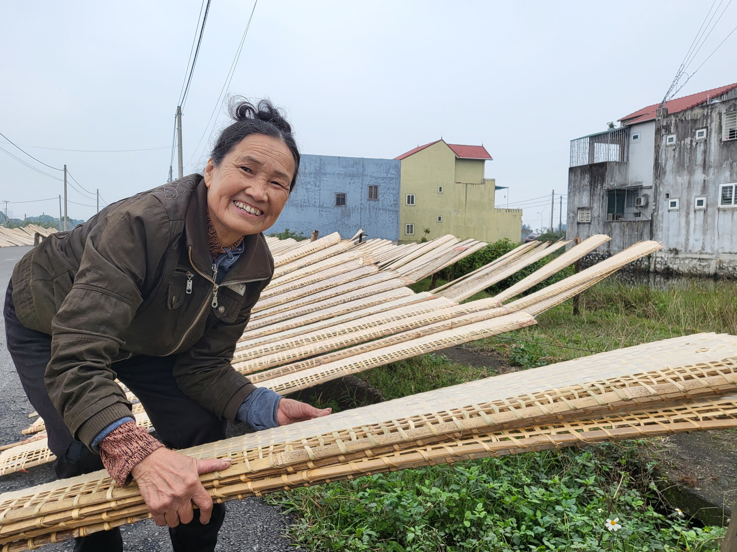 Dân sinh - Nhộn nhịp sắc xuân ở “làng không ngủ” (Hình 6).