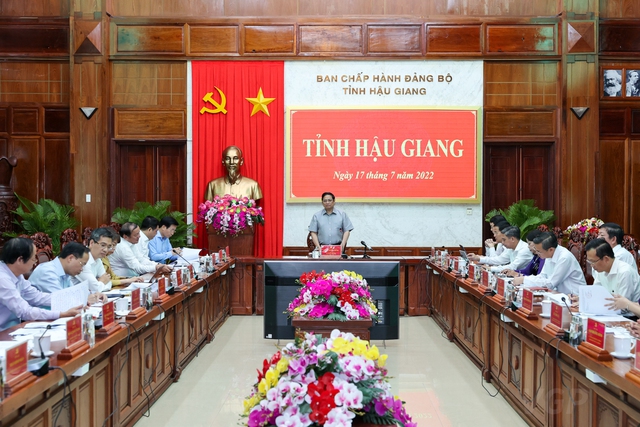 Tiêu điểm - Hậu Giang tập trung tháo gỡ 'nút thắt' về hạ tầng và nhân lực