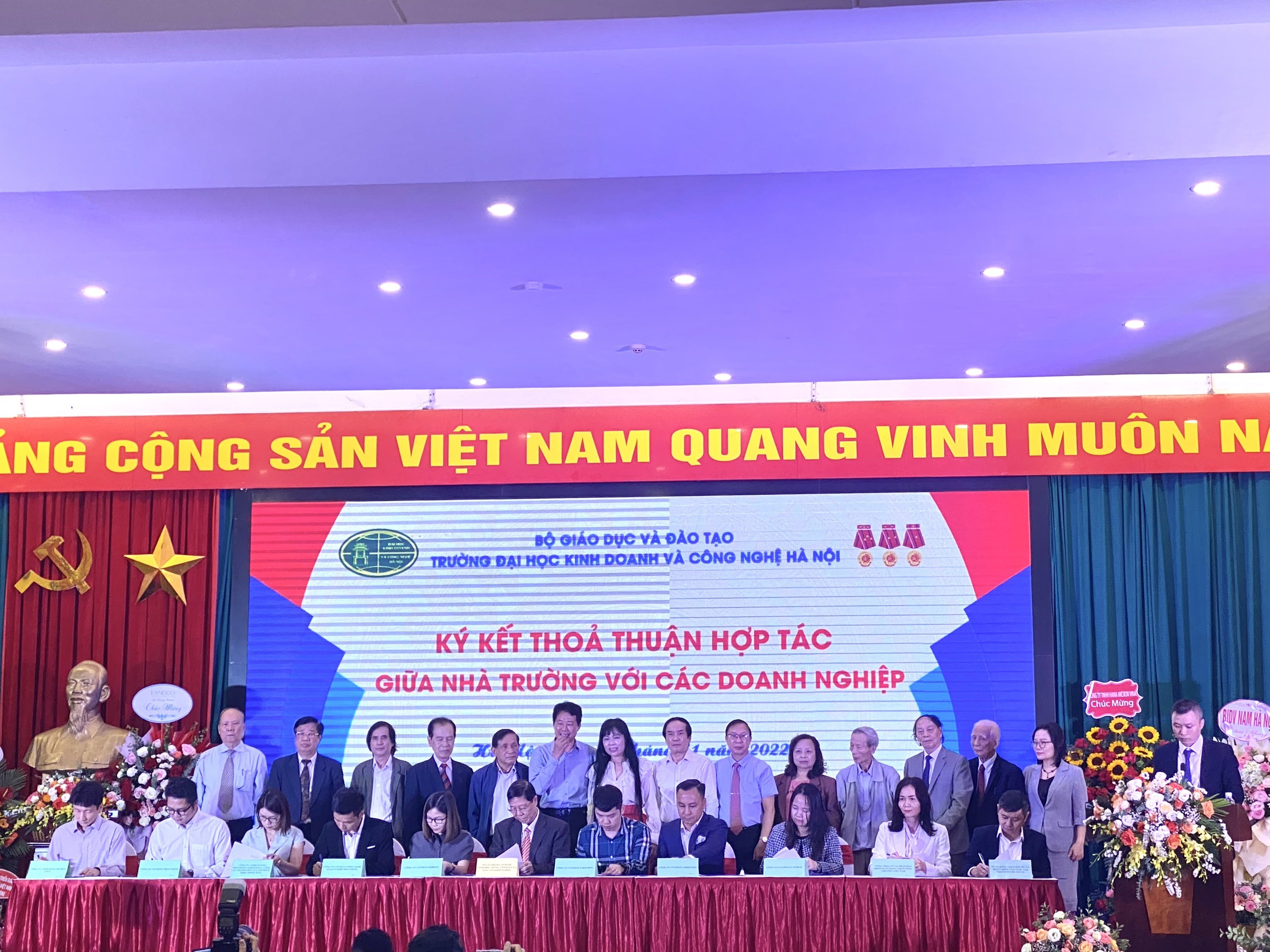 Giáo dục - Mang đến cho sinh viên nhiều cơ hội tại Ngày hội việc làm 