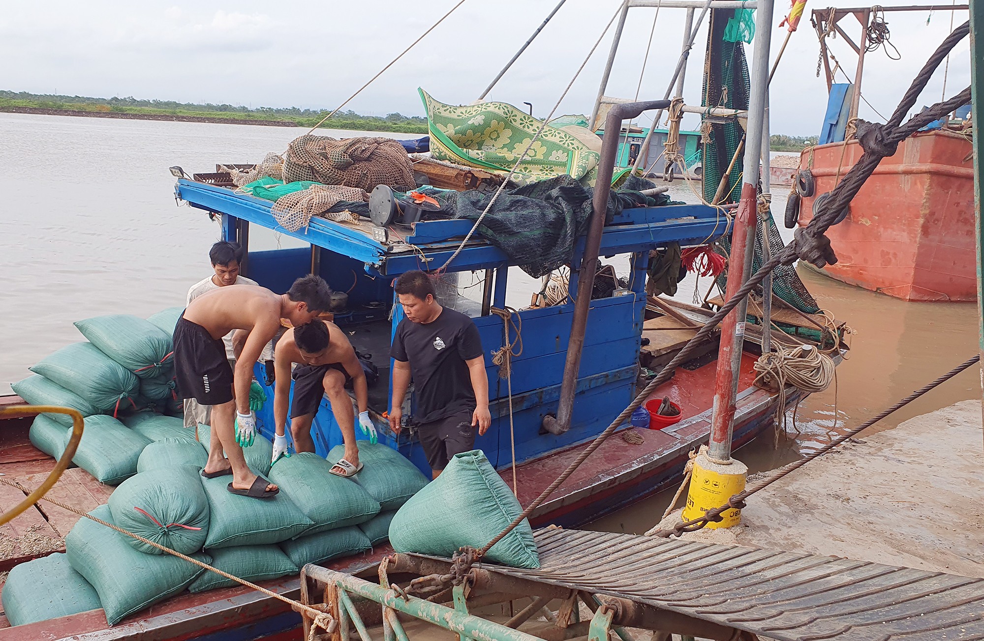 Hồ sơ điều tra - Điều tra vụ việc liên quan đến “thu tô” của ngư dân (Hình 3).