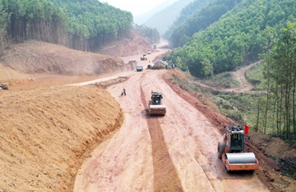 Sự kiện - Quảng Ninh: Tập trung đầu tư 4 dự án giao thông lớn