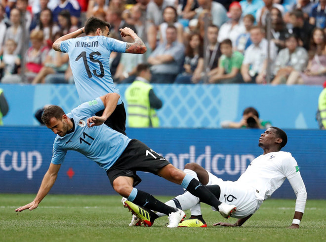 Ảnh: Thắng kịch tính Uruguay, Pháp vào tứ kết World Cup 2018 (Hình 3).