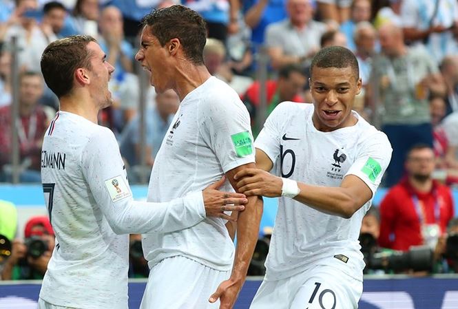 Đội hình tiêu biểu vòng tứ kết World Cup, vắng mặt Mbappe (Hình 3).