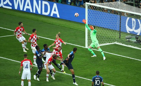 Đánh bại thuyết phục Croatia 4-2, Pháp lần thứ 2 vô địch World Cup (Hình 4).