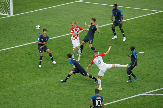 Đánh bại thuyết phục Croatia 4-2, Pháp lần thứ 2 vô địch World Cup (Hình 6).