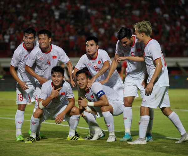 Thể thao - Đè bẹp Indonesia 3-1, tuyển Việt Nam phá dớp gần 30 năm (Hình 2).