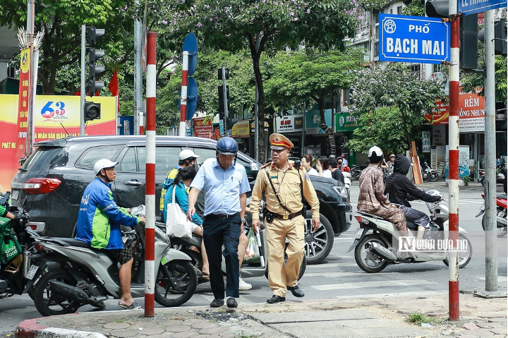 An ninh - Hình sự - Bị xử lý nồng độ cồn, tài xế trình bày “mới đi sát khuẩn vòm họng” (Hình 8).