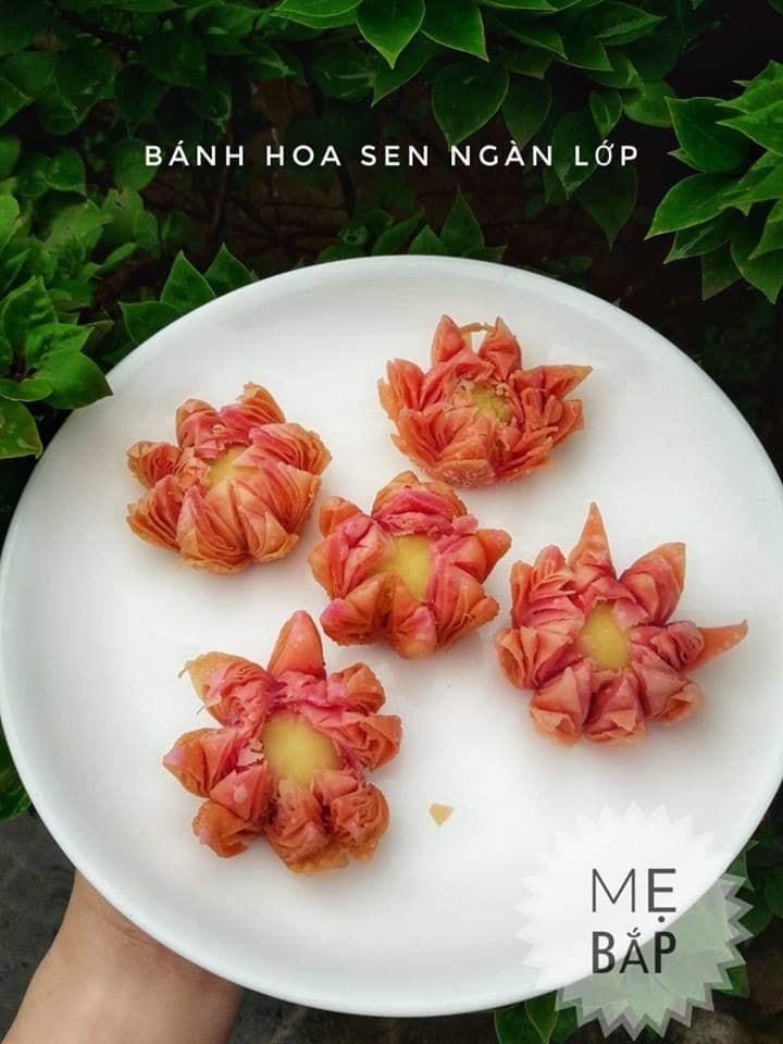 Gia đình - Khéo tay làm bánh hoa sen ngàn lớp vừa ăn vừa... ngắm (Hình 2).