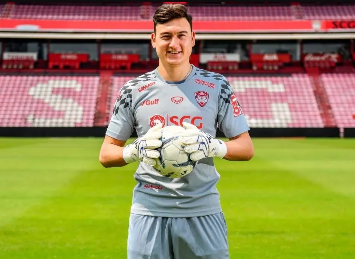 Thể thao - Những điều bất ngờ quanh bản hợp đồng của Văn L&acirc;m với Muangthong United