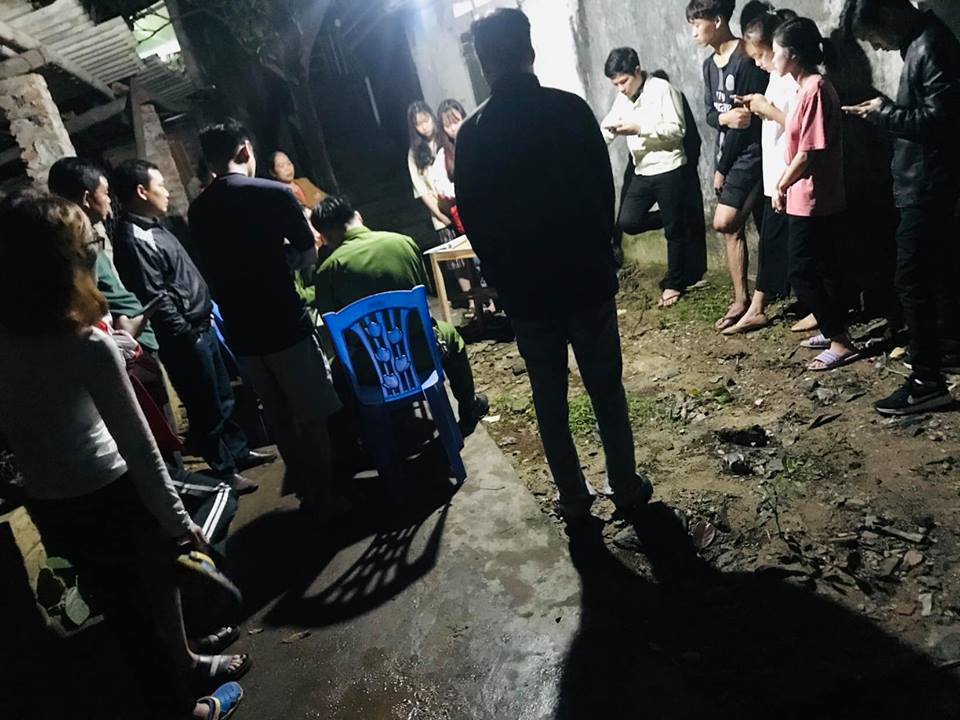 An ninh - Hình sự - An ninh hình sự 24h: Xác định danh tính “yêu râu xanh” hôn hít bé gái trong thang máy; Bắt quả tang diễn viên “Cu Thóc” sử dụng ma tuý (Hình 2).