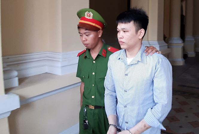 An ninh - Hình sự - Sau câu nói “không lo được để người khác lo”, chồng đâm vợ tử vong