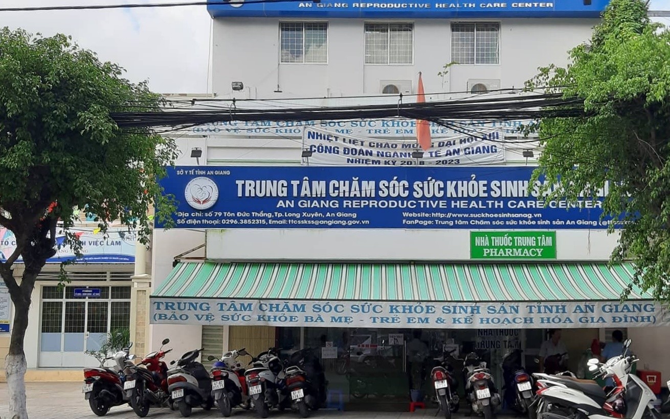 An ninh - Hình sự - Giám đốc Trung tâm Chăm sóc sức khỏe sinh sản An Giang bị tống tiền bằng cảnh nóng