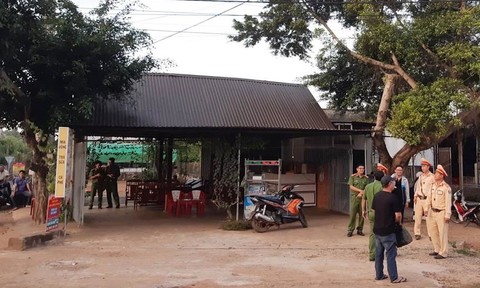 An ninh - Hình sự - An ninh hình sự 24h: Bất ngờ lời khai của nữ nghi phạm chém tử vong cai thầu tại vườn nhà; Lời khai nghi can nổ súng bắn người trọng thương tại quán cà phê
