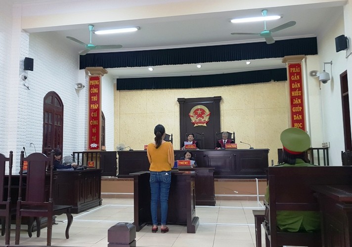 An ninh - Hình sự - An ninh hình sự 24h: Cô ruột môi giới khách mua dâm cho cháu; Xác định nguyên nhân nữ tài xế Mercedes gây tai nạn kinh hoàng (Hình 2).