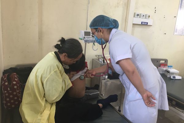 Sức khỏe - Nhiễm vi khuẩn không xác định loài, bé trai 22 tháng tuổi sốt cao rồi tử vong