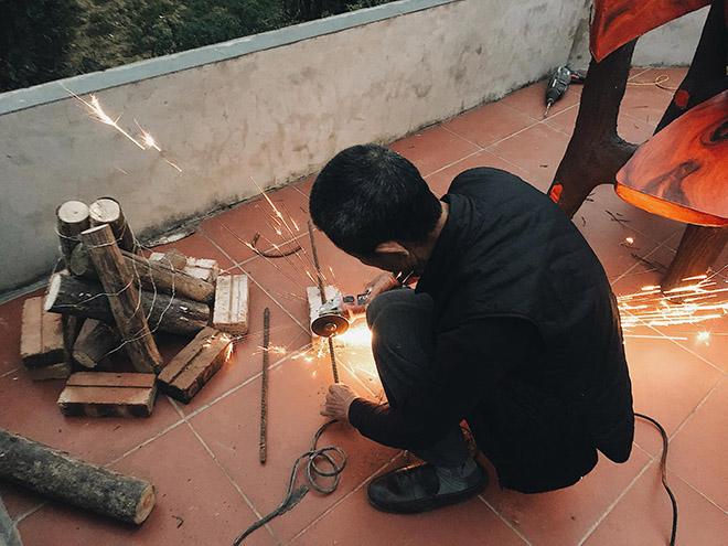 Ngôi sao - Hoàng Thùy Linh 'khoe' ảnh đưa bạn trai về quê đón Tết 2018