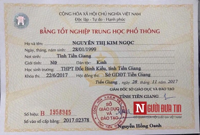 Cận cảnh bằng tốt nghiệp THPT của tân HH Biển Việt Nam toàn cầu 2018 (Hình 3).